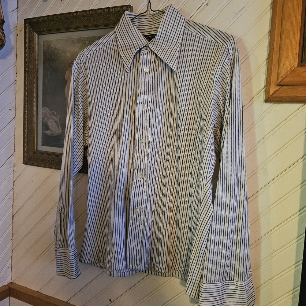 Men's vintage Golden Comfort shirt.